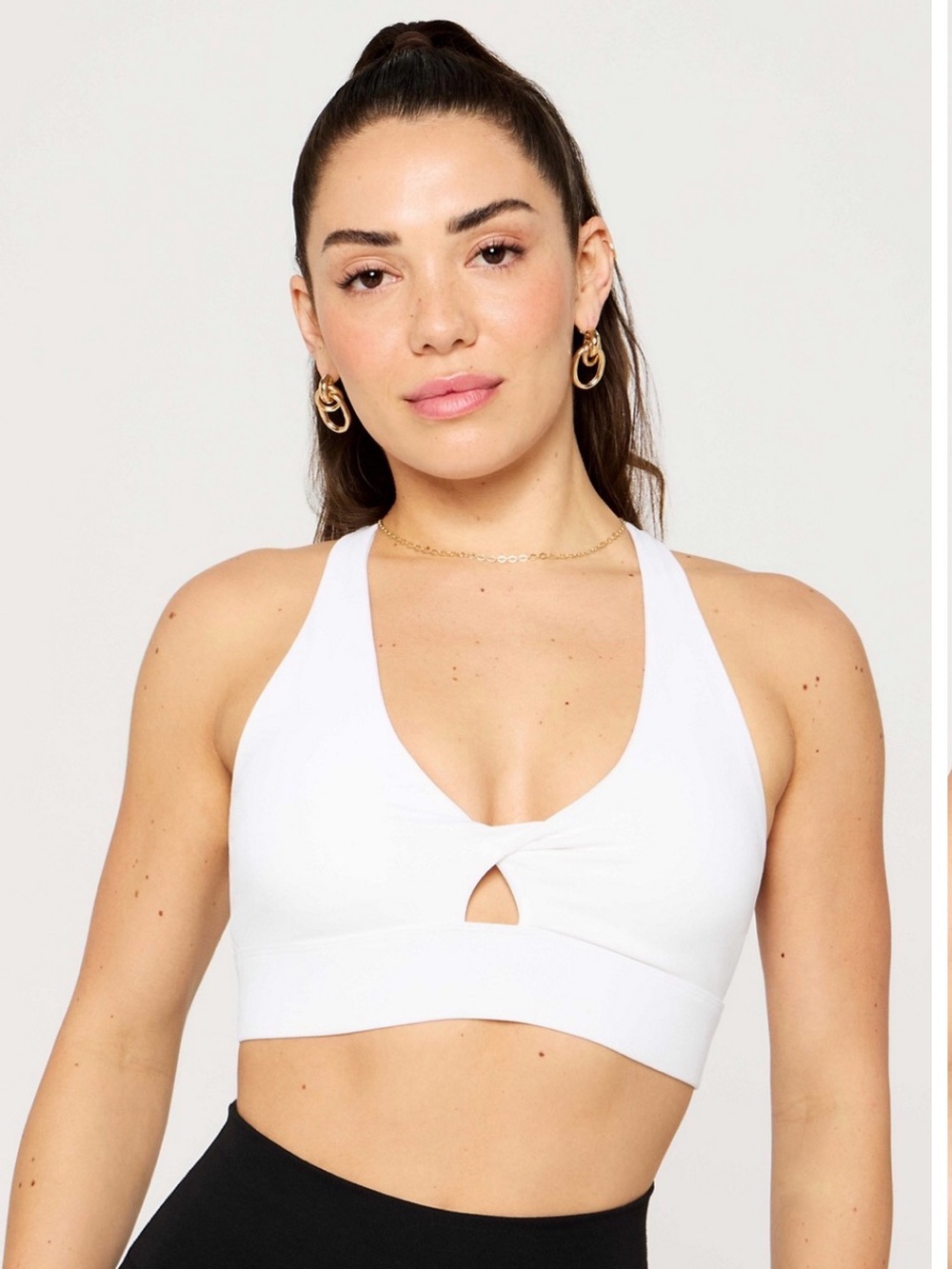 Fabletics Oasis Twist Medium Impact Sports Bra